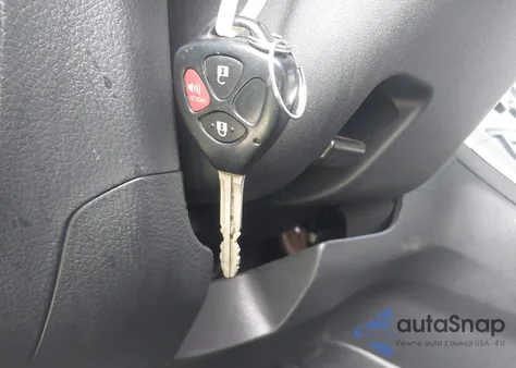 2010 Toyota Corolla Matrix from USA, damaged, VIN 2T1KU4EE2AC295604